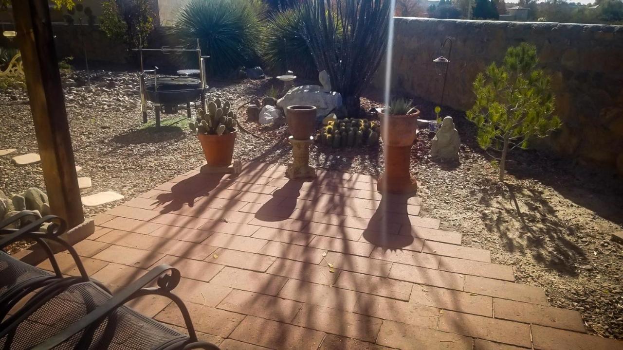 The Perfect Place . . . Here It Is! Homestay Las Cruces